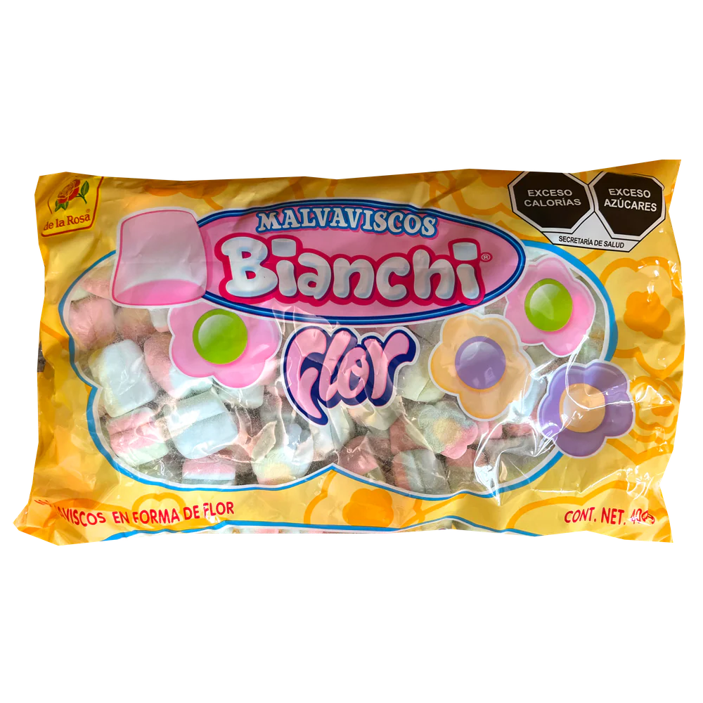 Imagen de productos De La Rosa, como dulces tradicionales mexicanos, incluyendo opciones como mazapanes, pulpas, caramelos, gomitas, malvaviscos, paletas, bombones y chocolates, en diversas presentaciones individuales o en bolsa, con empaques coloridos característicos de la marca.